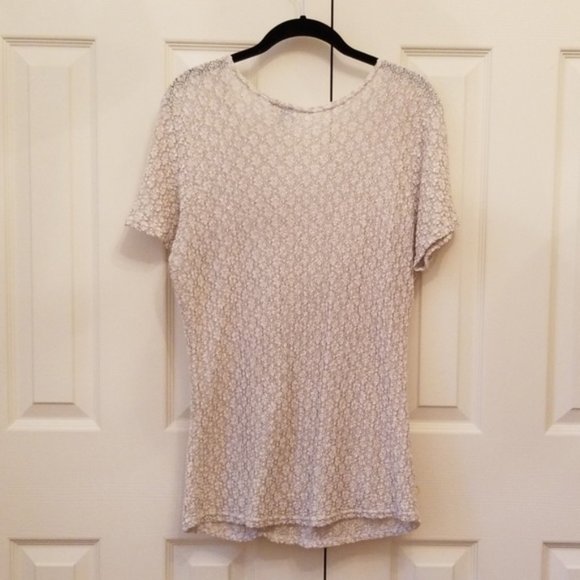 Cream colored sheer top. - Picture 2 of 4